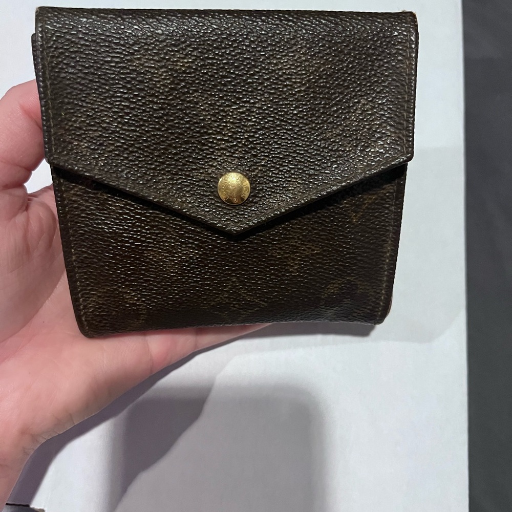 Louis Vuitton Brown Textured Wallet with Gold Button